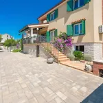 Lux Nina With Six Bedrooms, Private Pool By Adex Travel Βίλα *