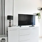 Lux Nina With Six Bedrooms, Private Pool By Adex Travel Ζαντάρ