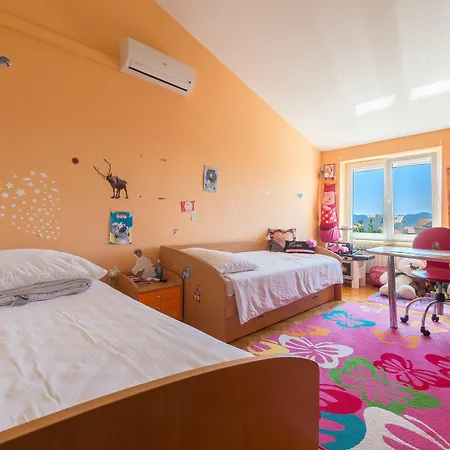 Lux Nina With Six Bedrooms, Private Pool By Adex Travel Villa Zara
