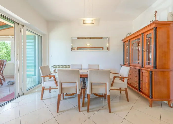 Lux Nina With Six Bedrooms, Private Pool By Adex Travel * Zadar