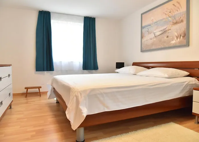 Villa Lux Nina With Six Bedrooms, Private Pool By Adex Travel Zadar