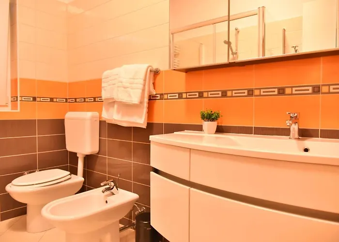 Lux Nina With Six Bedrooms, Private Pool By Adex Travel זאדאר