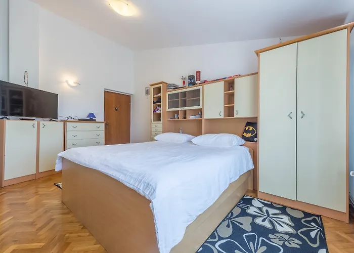 Lux Nina With Six Bedrooms, Private Pool By Adex Travel Villa